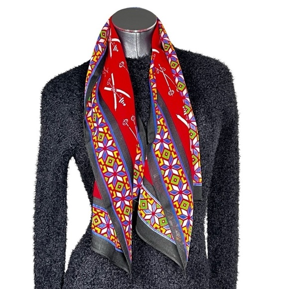 VINTAGE Glentex Multi-colored Wool Scarf White Ski Poles and Ski's - Picture 5 of 16